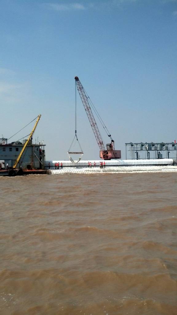 南(nán)彙東(dōng)灘促淤I标二工(gōng)區(qū)順利開(kāi)工(gōng)